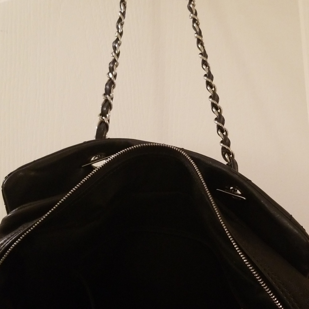 Channel - Picture 5 of 8